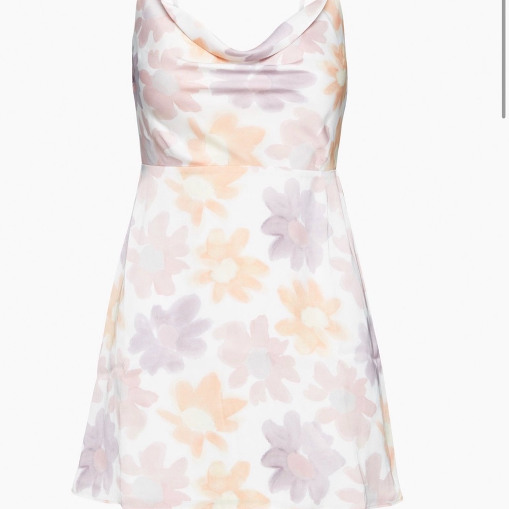 Dress - Picture 1 of 2